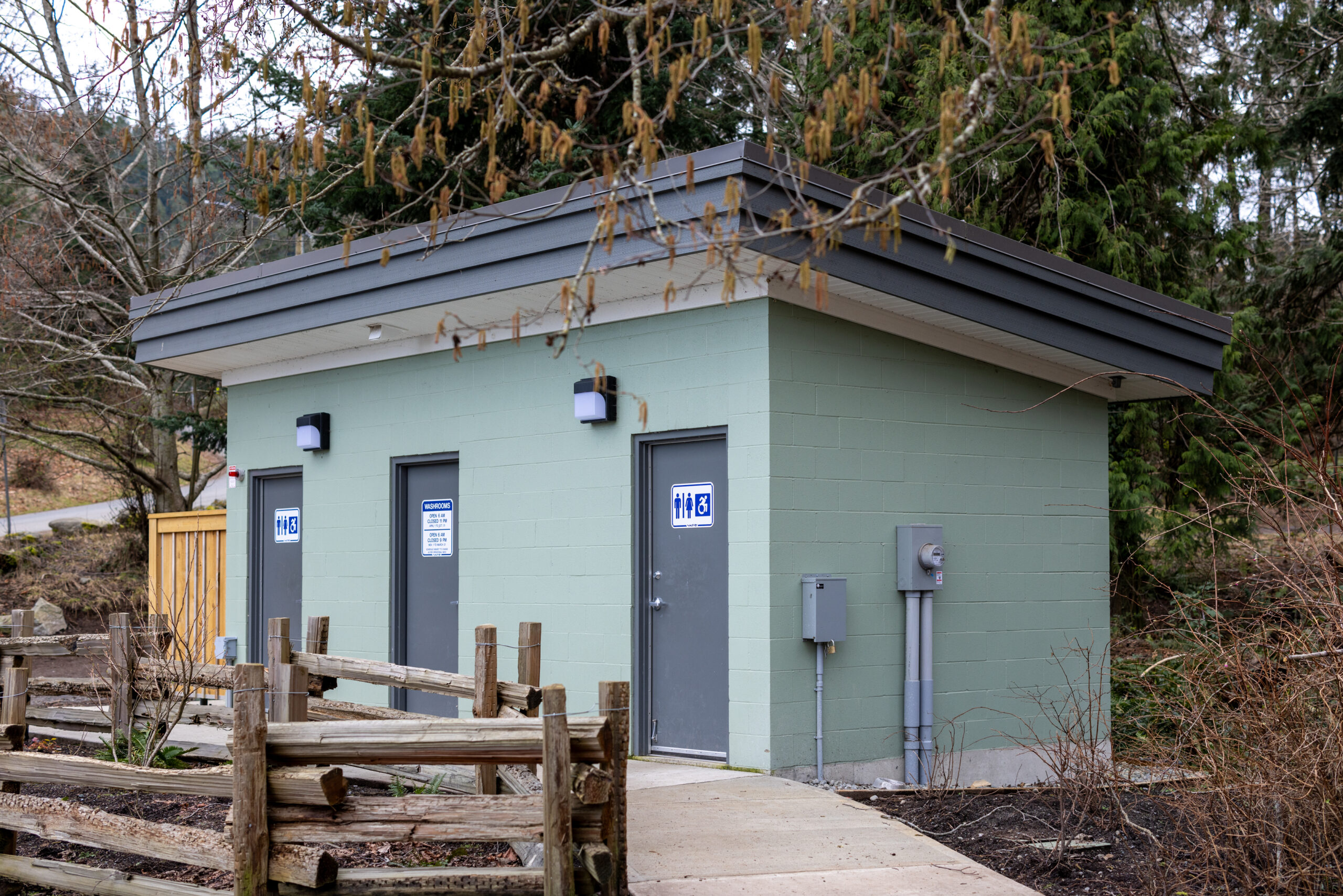 MAKON - NECKPOINT WASHROOM-006